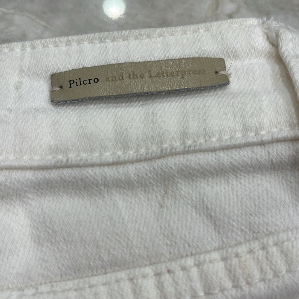 White Pilcro‎ Script Micro Jean Shorts | Size 27 Waist | Excellent Condition - Picture 6 of 12